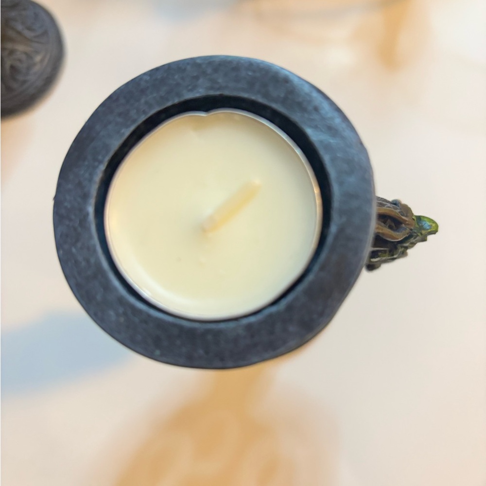 Decorative Pentagram Candle Holder - Black and Green - Picture 3 of 8